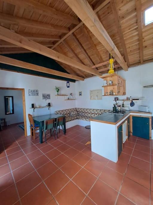 Casita - Your Home In Flores Lajes das Flores المظهر الخارجي الصورة